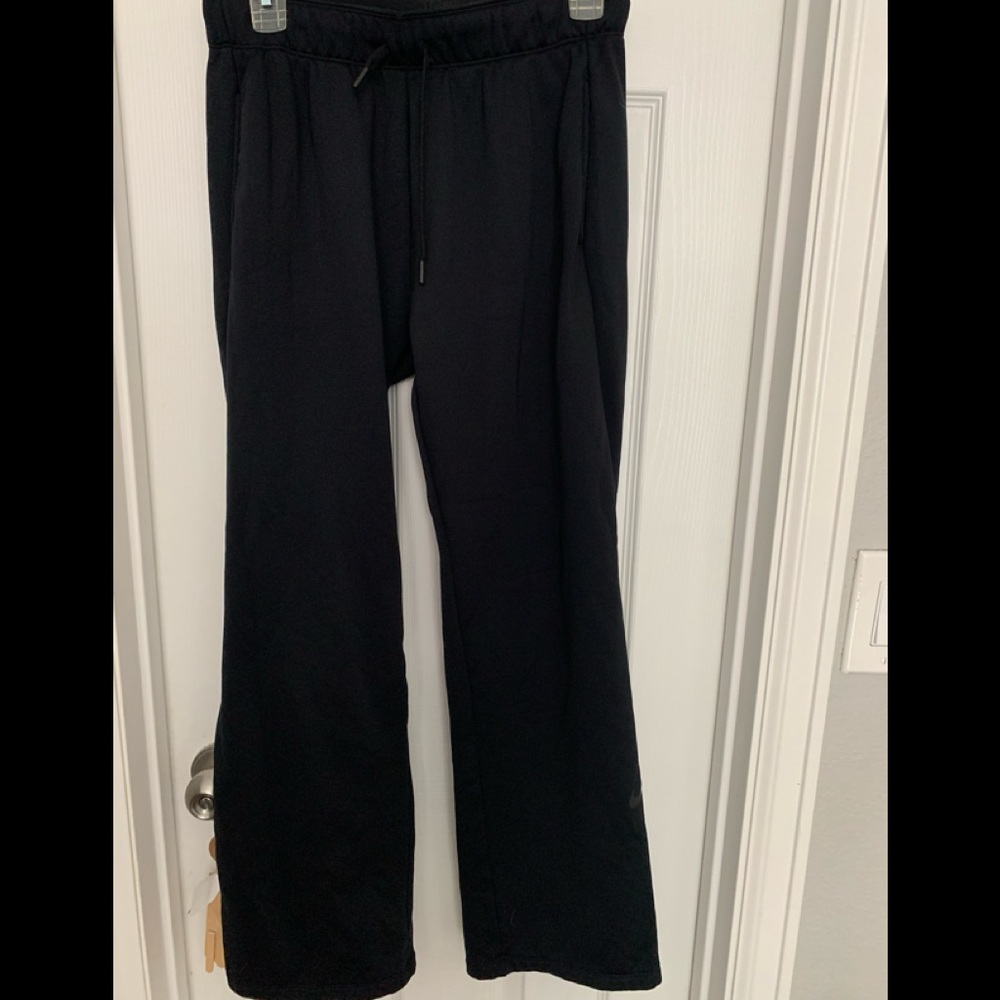 Nike casual workout athletic pants